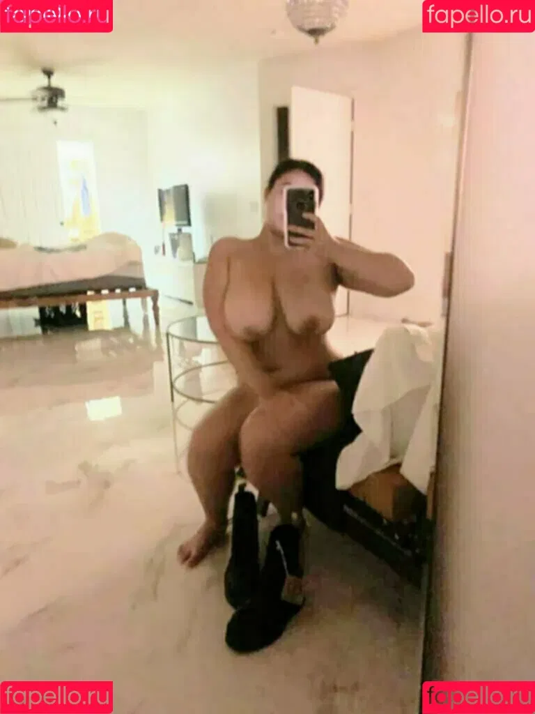 Cutie Pie / cutiepiekim / cutiepiekim27 / cutiepieseriesofficial Onlyfans Photo Gallery 