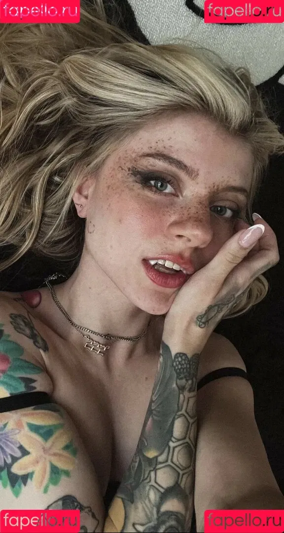 extrasadspice / imsadspice Onlyfans Photo Gallery 