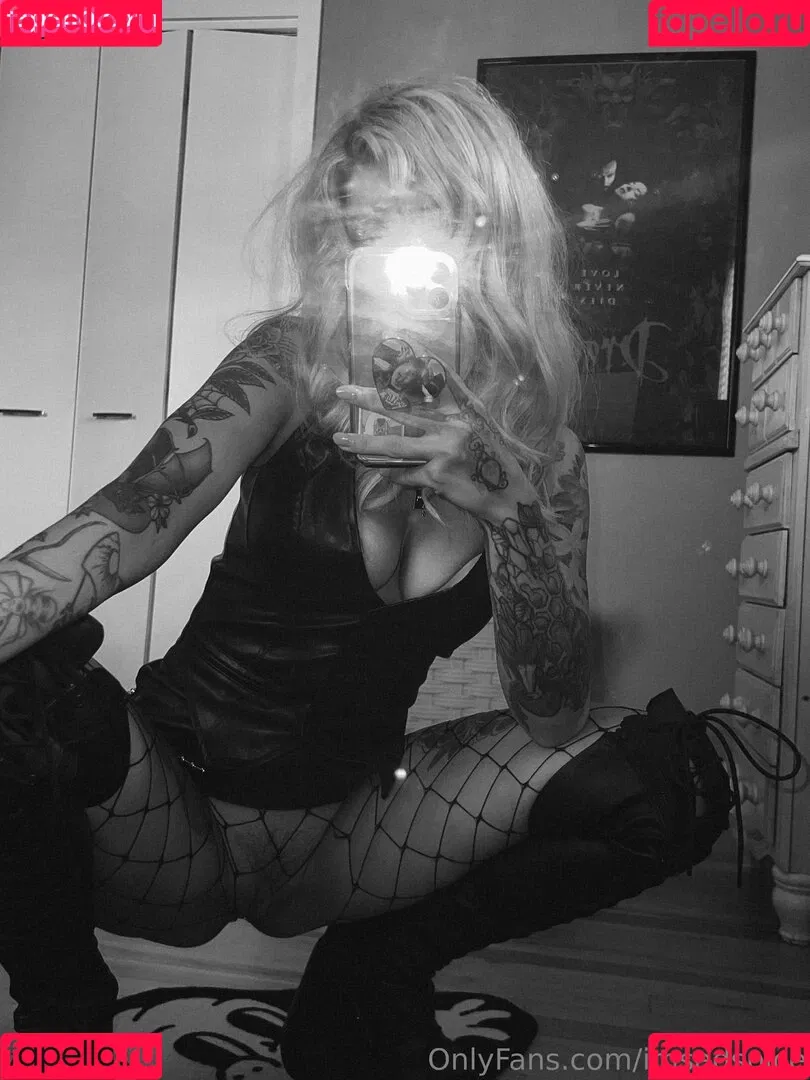 extrasadspice / imsadspice Onlyfans Photo Gallery 