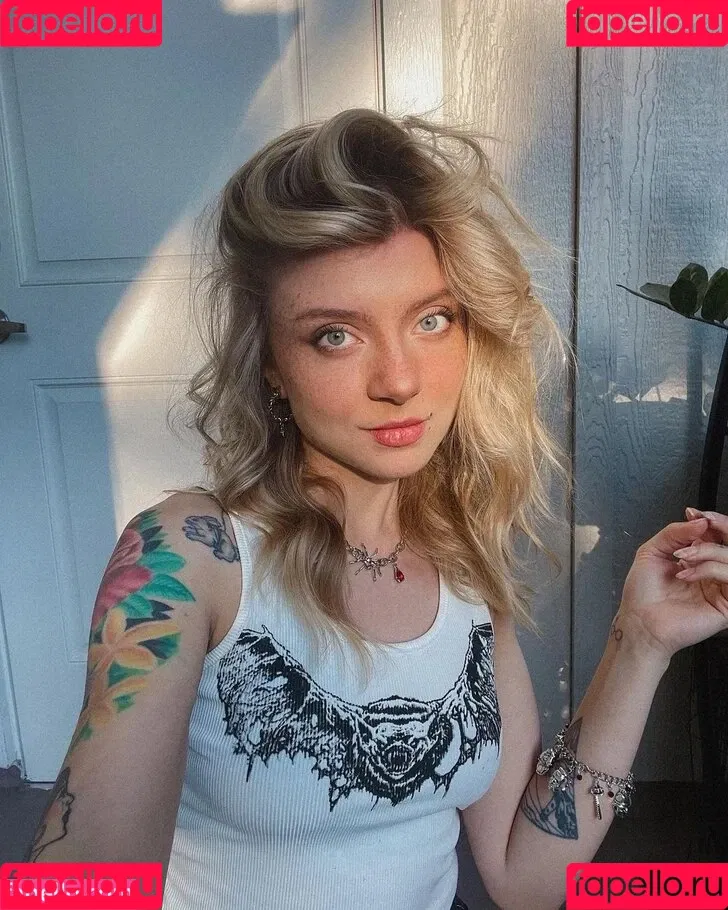 extrasadspice / imsadspice Onlyfans Photo Gallery 
