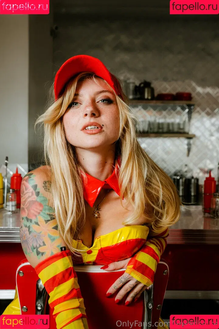 extrasadspice / imsadspice Onlyfans Photo Gallery 