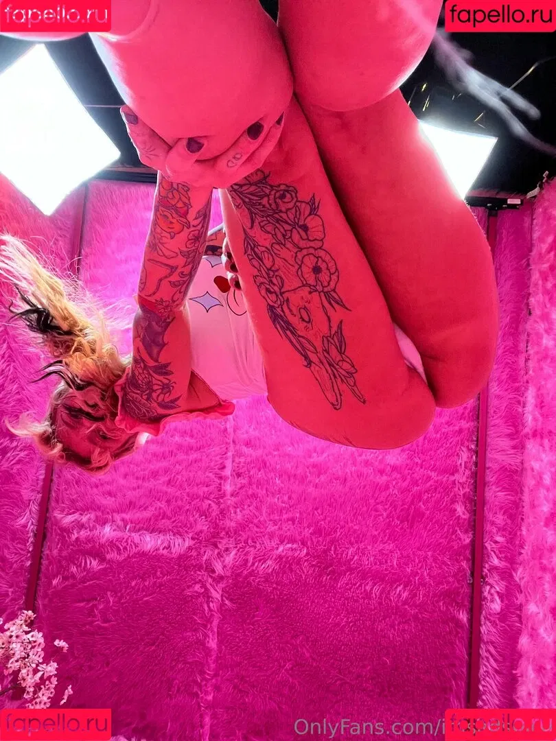 extrasadspice / imsadspice Onlyfans Photo Gallery 
