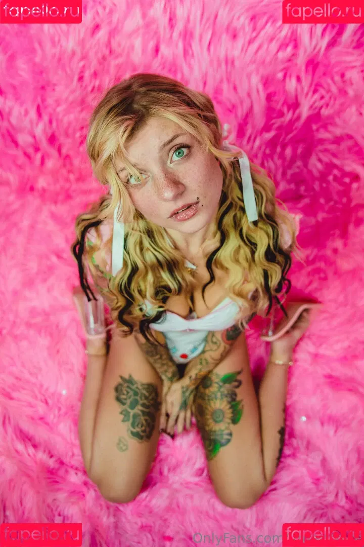 extrasadspice / imsadspice Onlyfans Photo Gallery 