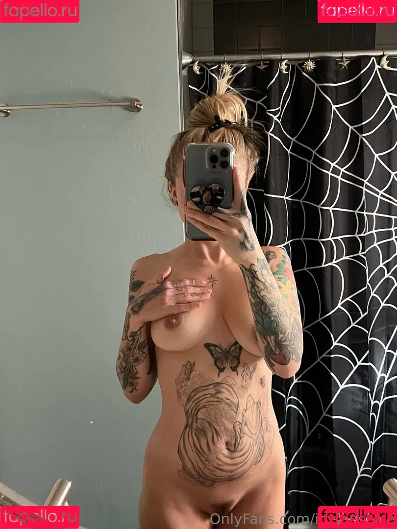 extrasadspice / imsadspice Onlyfans Photo Gallery 
