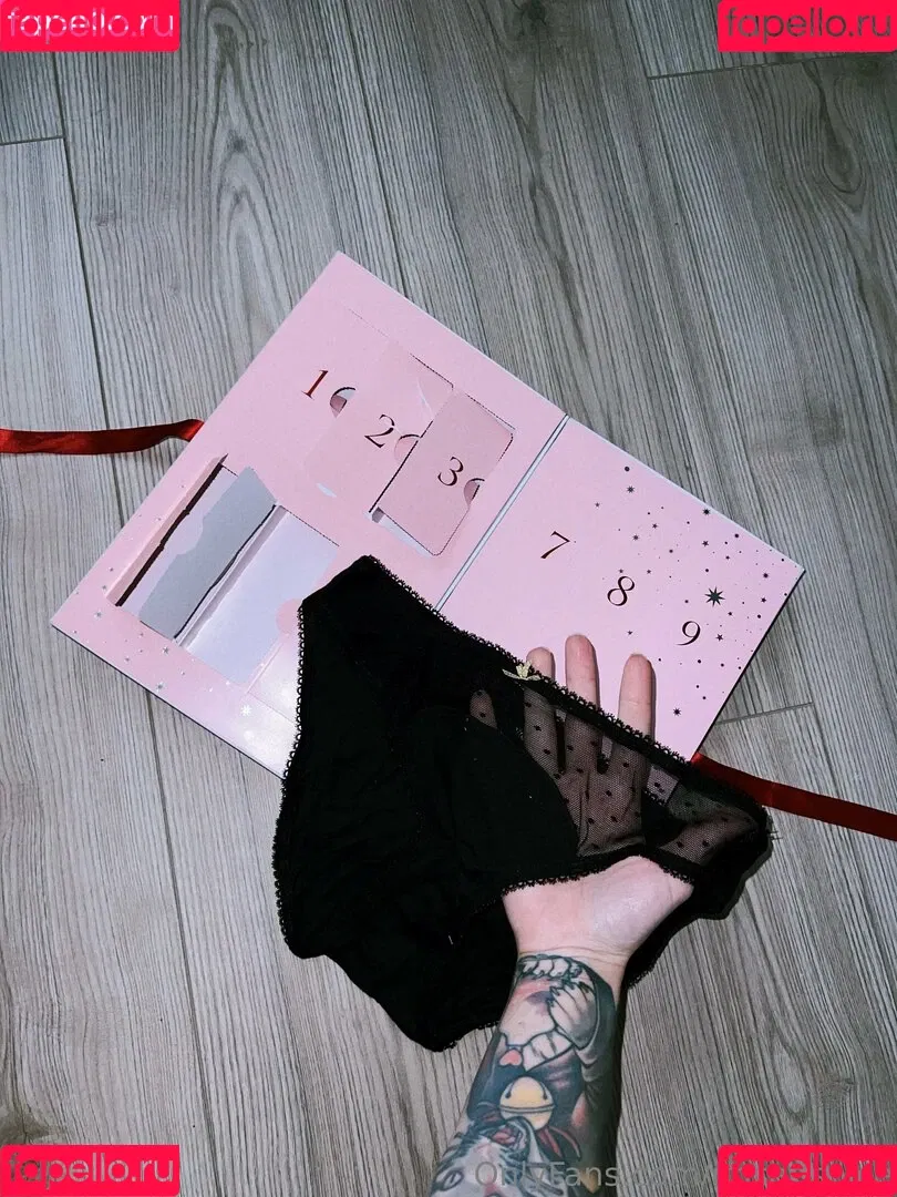 extrasadspice / imsadspice Onlyfans Photo Gallery 