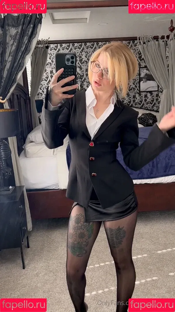 extrasadspice / imsadspice Onlyfans Photo Gallery 
