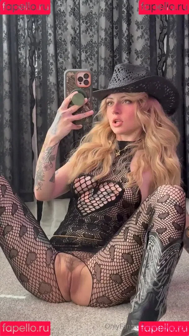 extrasadspice / imsadspice Onlyfans Photo Gallery 