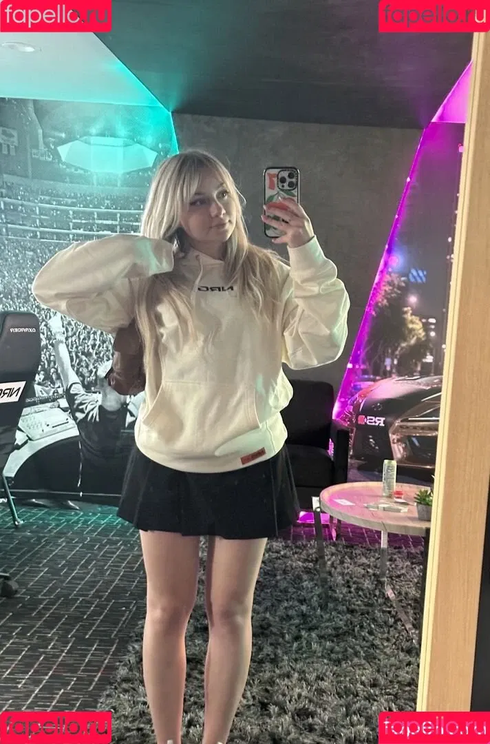 Jessick / Sagemommy / sagemommy69 / sagemommy_69 / sagemommysucks / uwumommysage Onlyfans Photo Gallery 