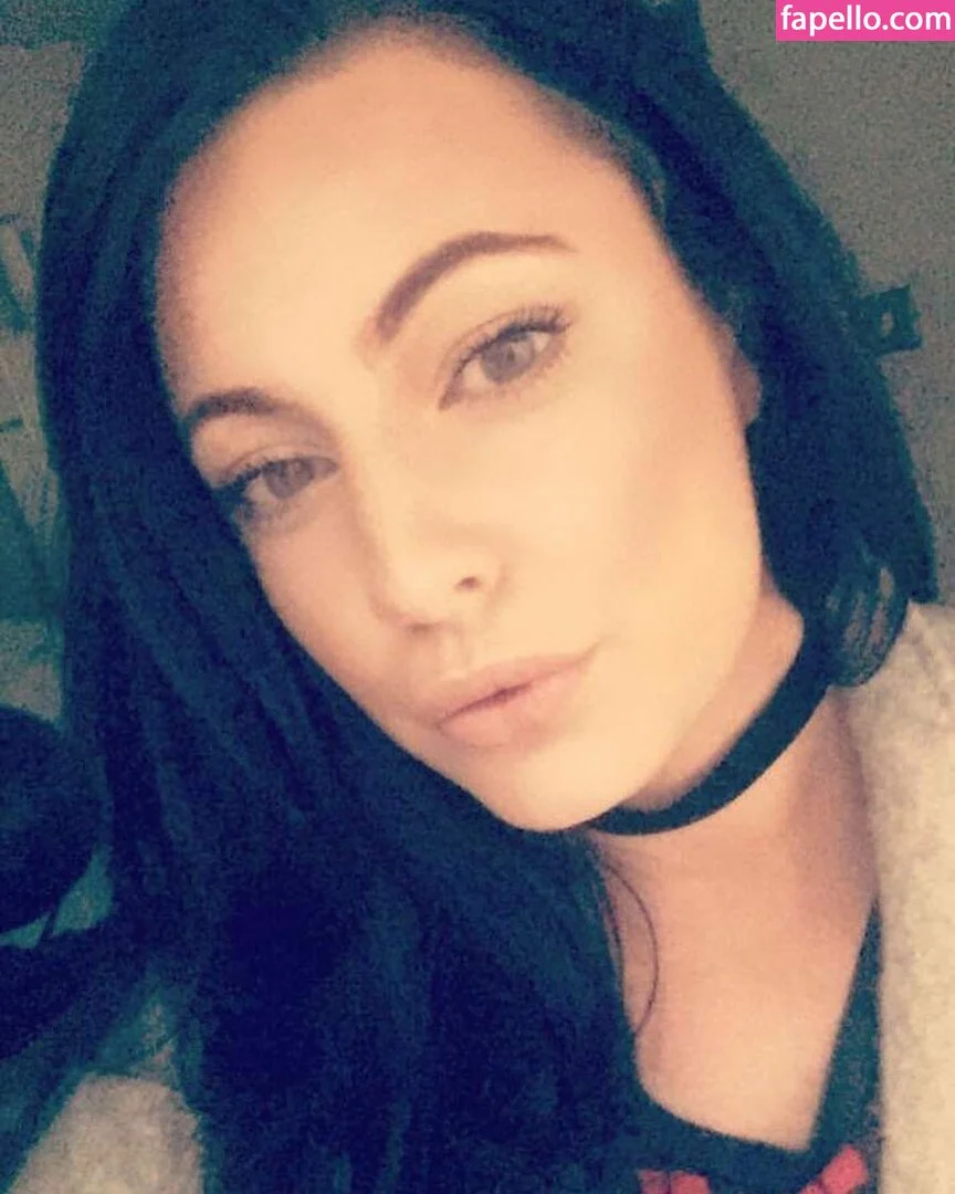 Lauren R Nude Onlyfans Photo 24