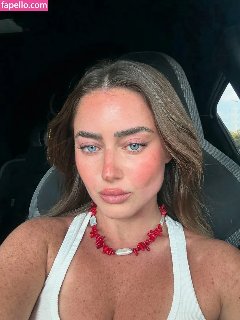 Effy Palarya Nude Onlyfans Photo 16