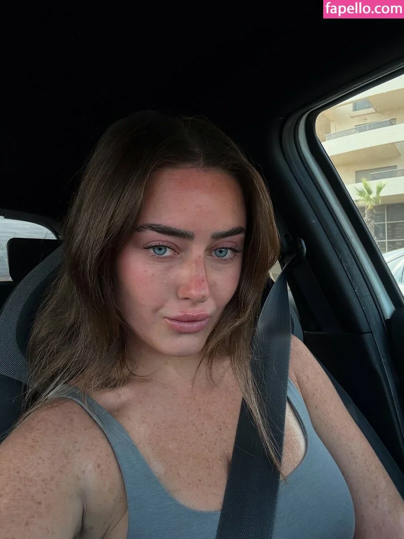Effy Palarya Nude Onlyfans Photo 11