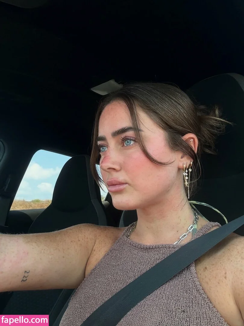 Effy Palarya Nude Onlyfans Photo 10