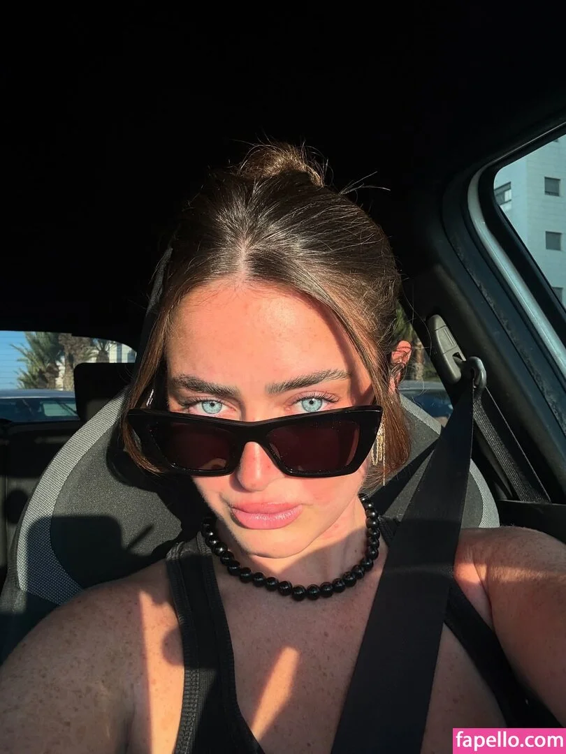 Effy Palarya Nude Onlyfans Photo 9