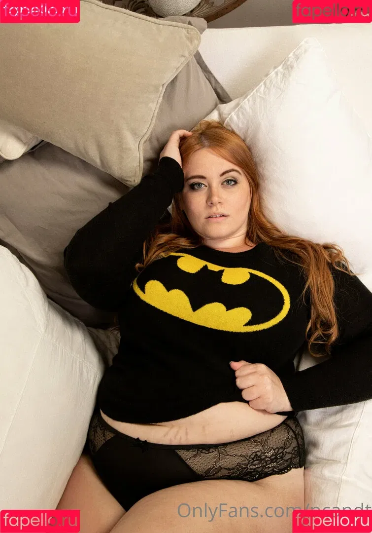ncandt / nerdycurvyandthriving Onlyfans Photo Gallery 