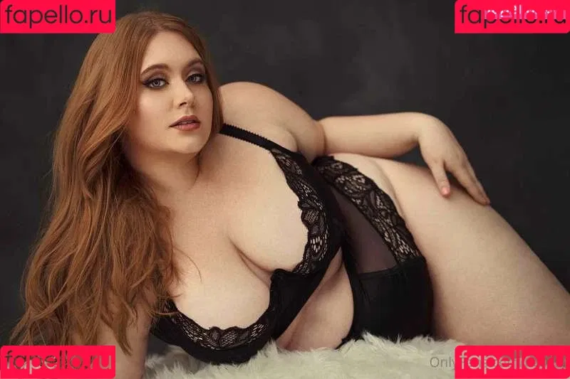 ncandt / nerdycurvyandthriving Onlyfans Photo Gallery 