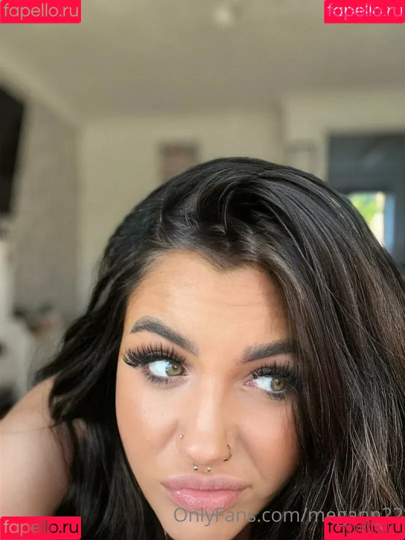 Megann22 / megann__22 Onlyfans Photo Gallery 