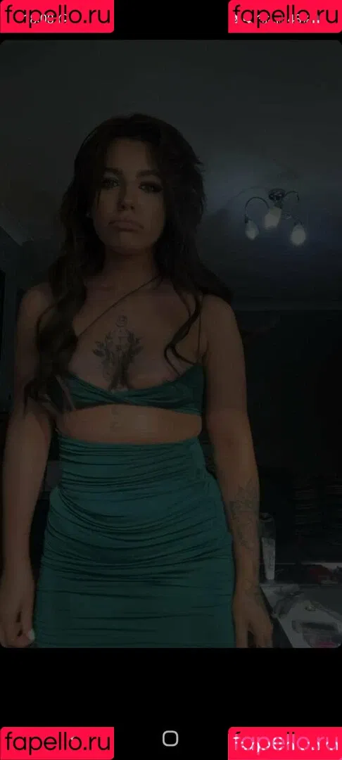 Megann22 / megann__22 Onlyfans Photo Gallery 