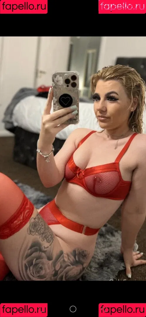 Megann22 / megann__22 Onlyfans Photo Gallery 
