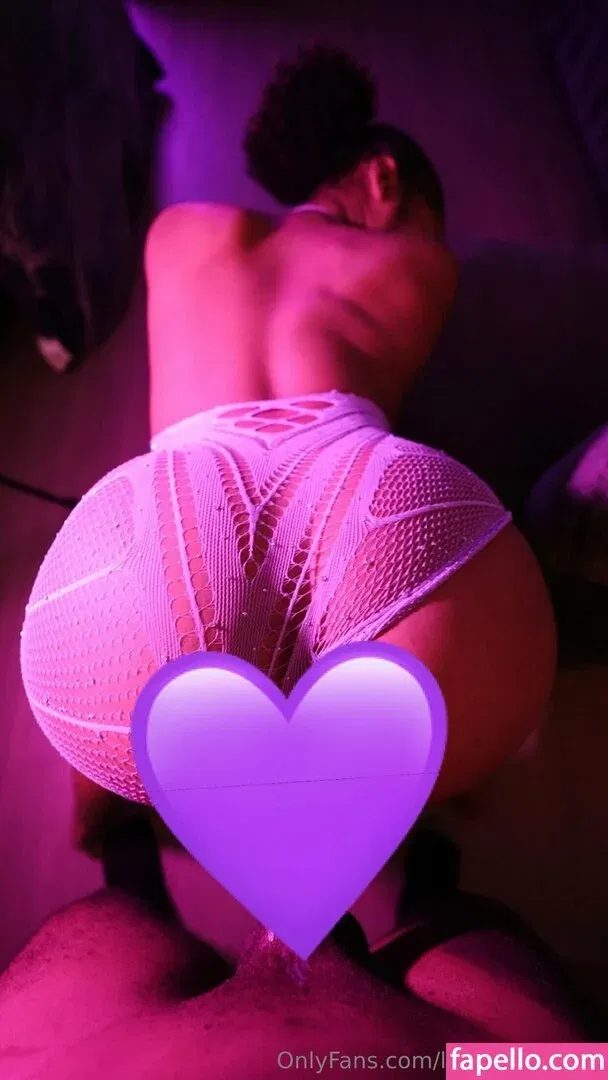 lanayisgreater / lanayisgreattt Onlyfans Photo Gallery 