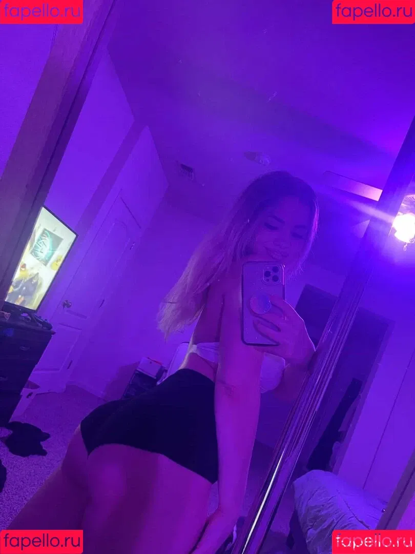 https: / xxlil.peach / xxxlilpeach Onlyfans Photo Gallery 
