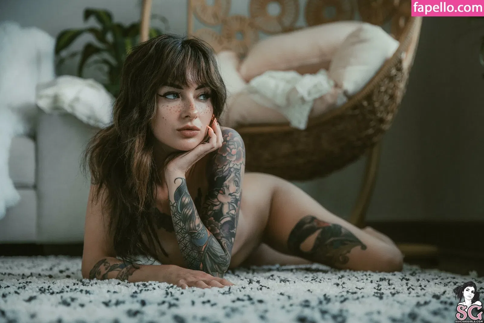 Synatra / sisicestvrai Onlyfans Photo Gallery 