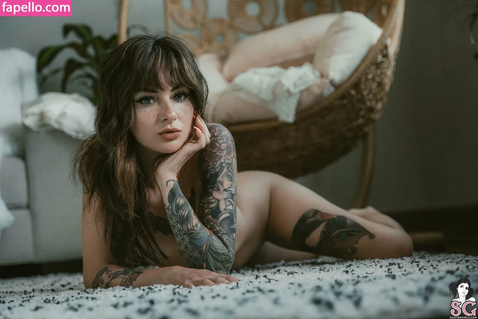 Synatra / sisicestvrai Onlyfans Photo Gallery 