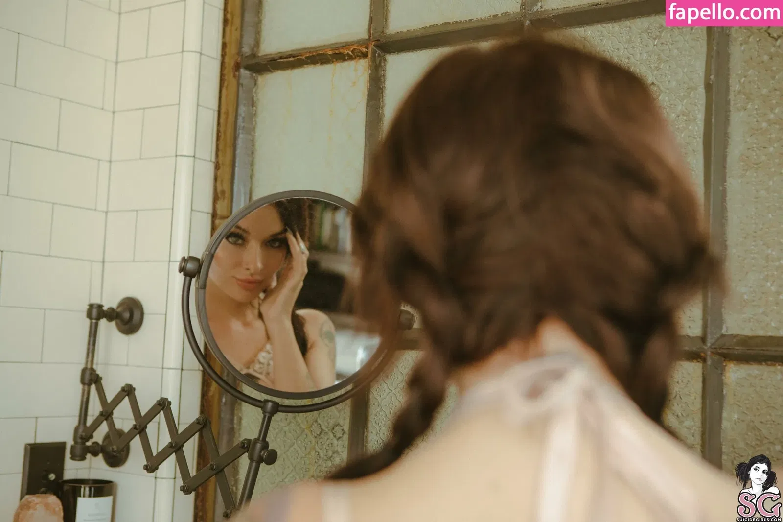 Synatra / sisicestvrai Onlyfans Photo Gallery 