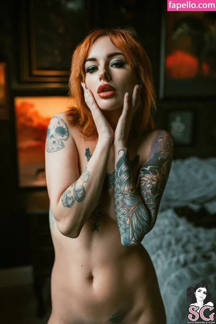 Synatra / sisicestvrai Onlyfans Photo Gallery 