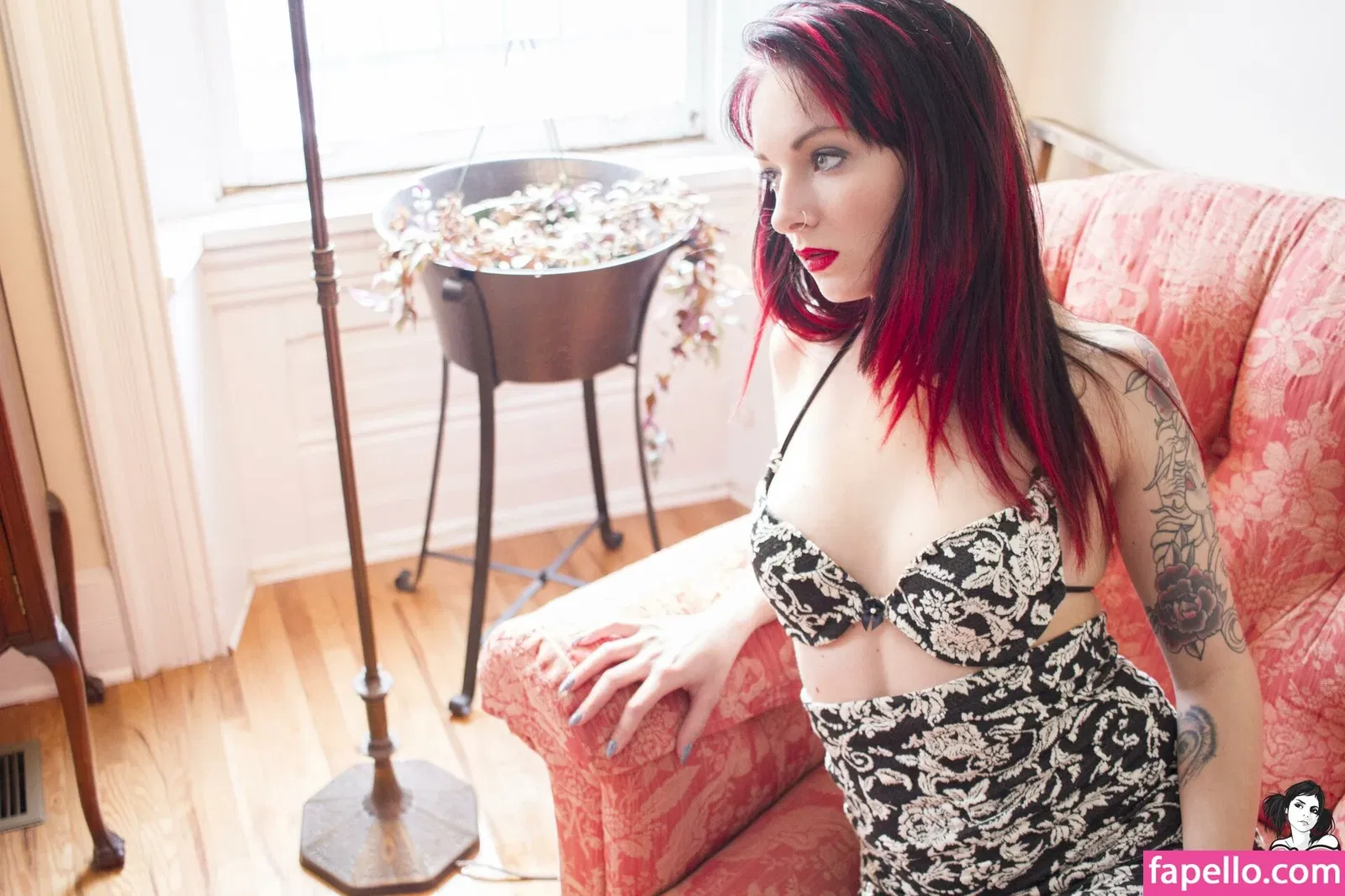 Synatra / sisicestvrai Onlyfans Photo Gallery 