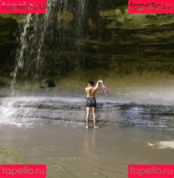 Cherryfairybee / Reclusefractal / lilmscriezalot Onlyfans Photo Gallery 