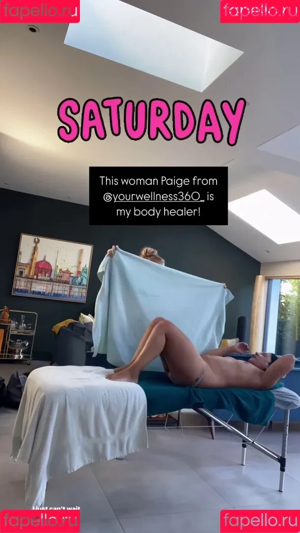 Saira Khan / iamsairakhan / sairasbum Onlyfans Photo Gallery 