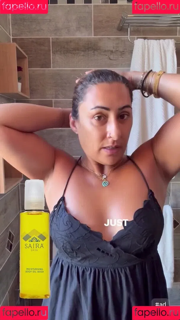 Saira Khan / iamsairakhan / sairasbum Onlyfans Photo Gallery 