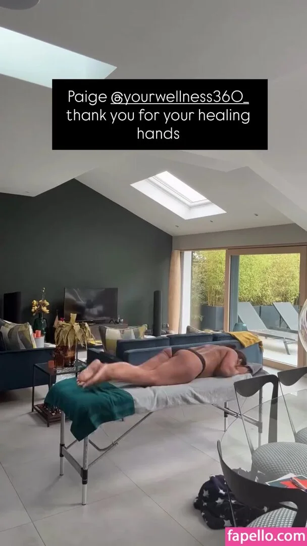 Saira Khan Nude Onlyfans Photo 22