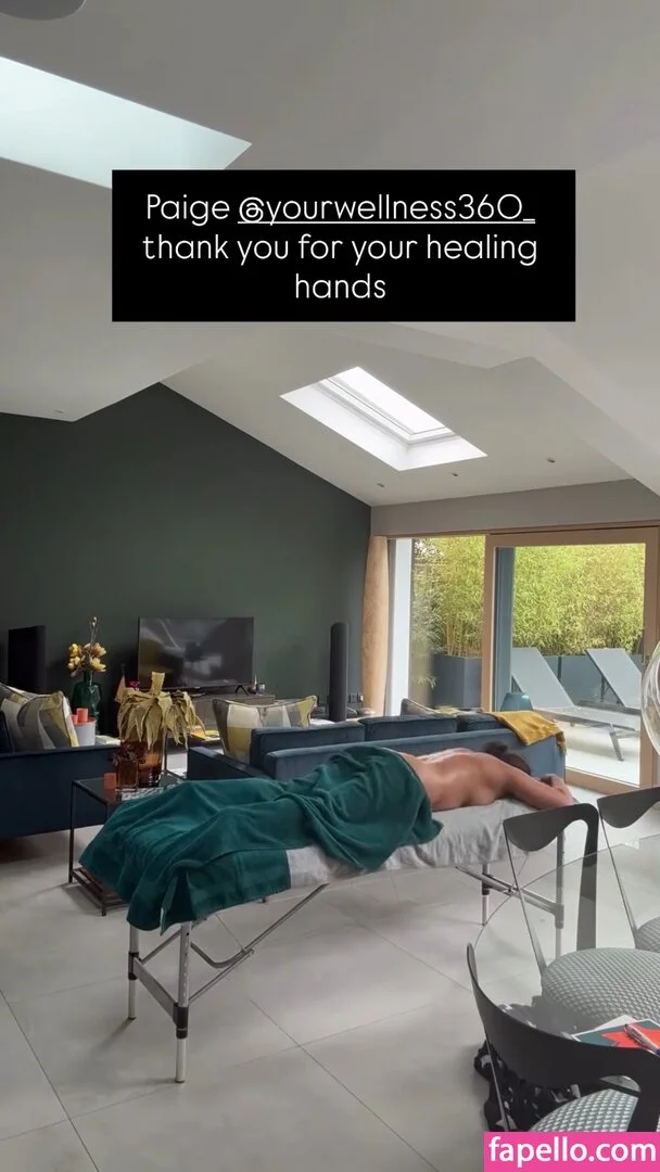 Saira Khan Nude Onlyfans Photo 19