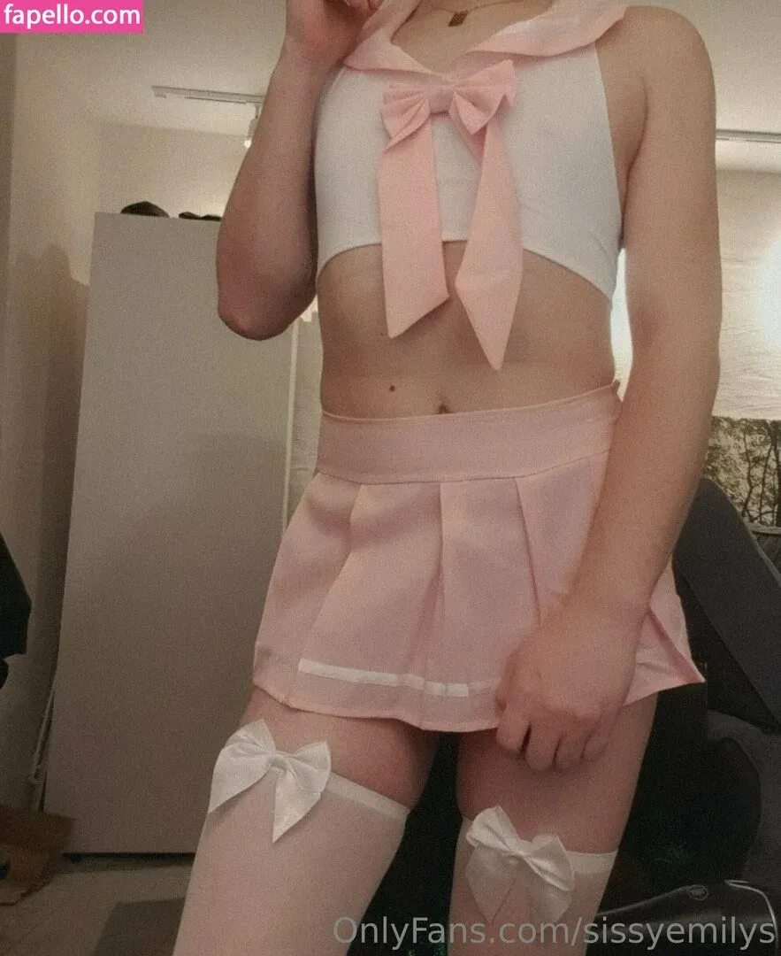 sissyemily / sissyemilys Onlyfans Photo Gallery 