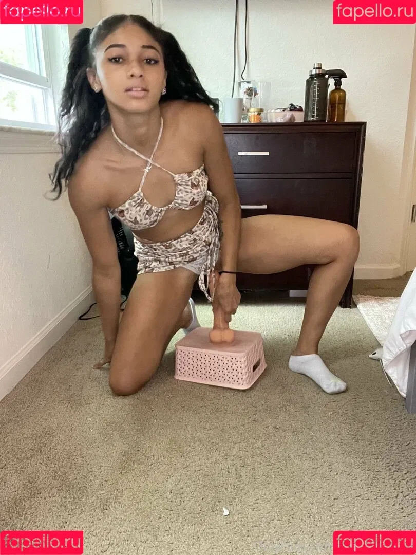 _altheaj69 / altheaj69free Onlyfans Photo Gallery 