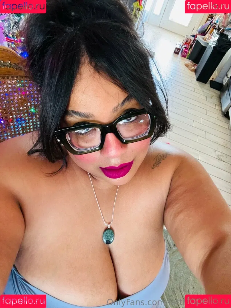 fatthousewifee Onlyfans Photo Gallery 