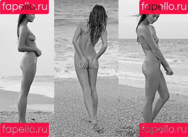 Chrissy Teigen / ChrissyTeigen Onlyfans Photo Gallery 