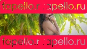 Chrissy Teigen / ChrissyTeigen Onlyfans Photo Gallery 