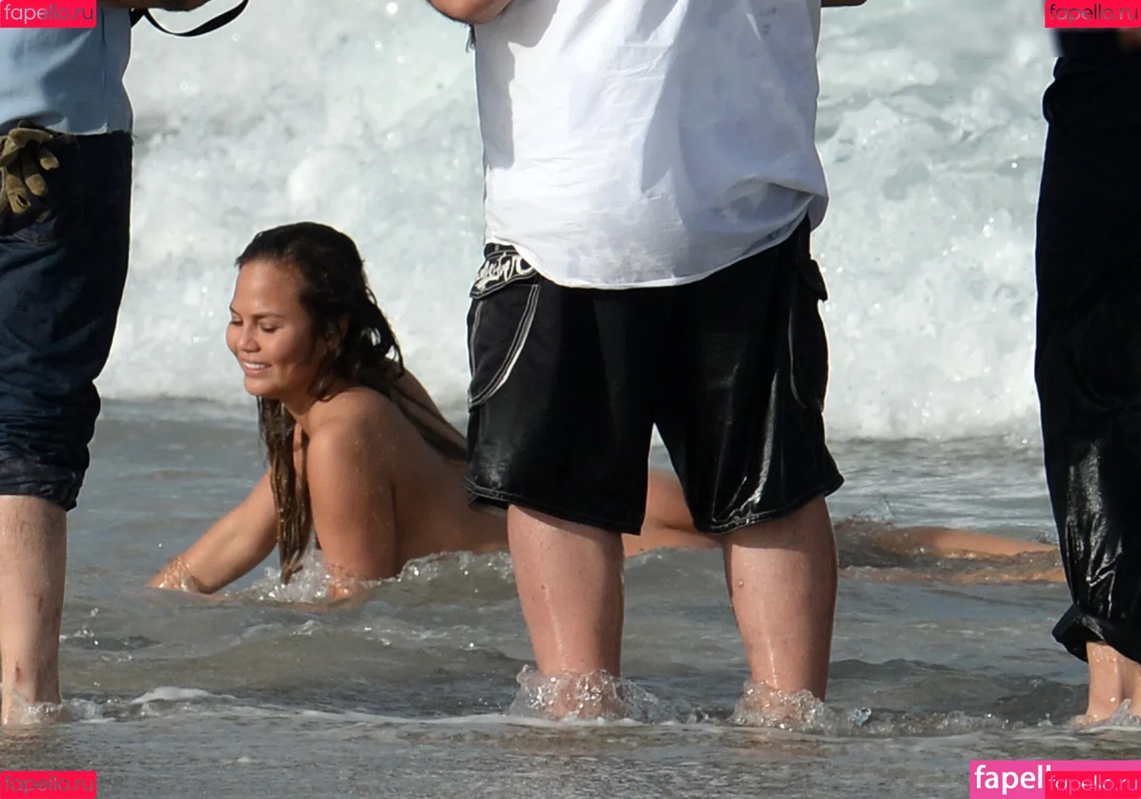 Chrissy Teigen / ChrissyTeigen Onlyfans Photo Gallery 