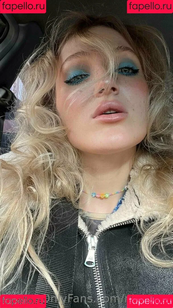 Nightlyy / elara_moonq / nightly Onlyfans Photo Gallery 