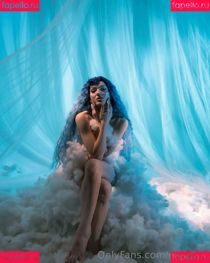 Nightlyy / elara_moonq / nightly Onlyfans Photo Gallery 