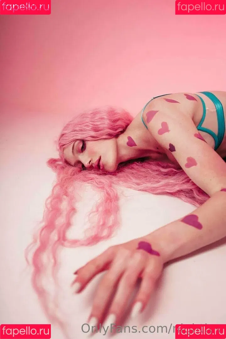 Nightlyy / elara_moonq / nightly Onlyfans Photo Gallery 