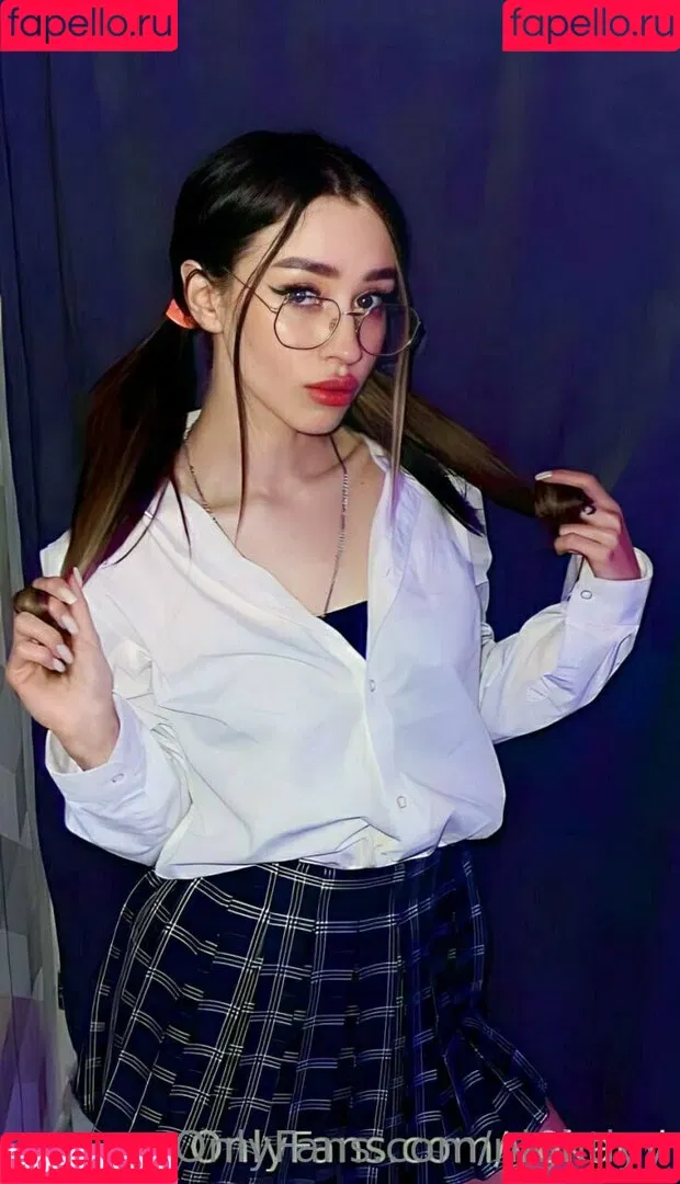 Nightlyy / elara_moonq / nightly Onlyfans Photo Gallery 
