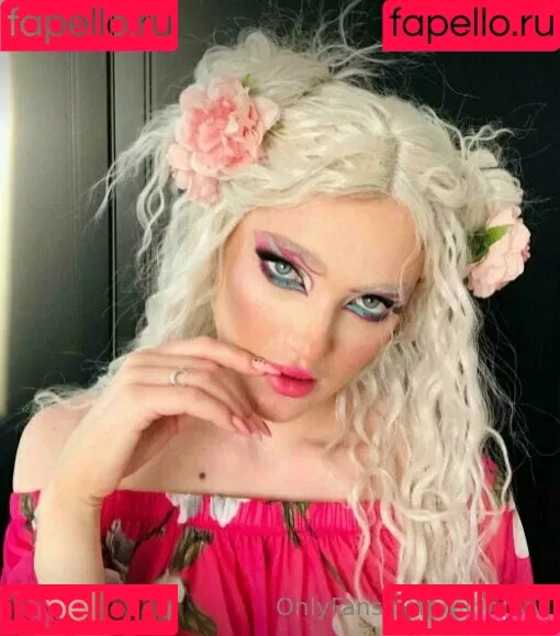 Nightlyy / elara_moonq / nightly Onlyfans Photo Gallery 