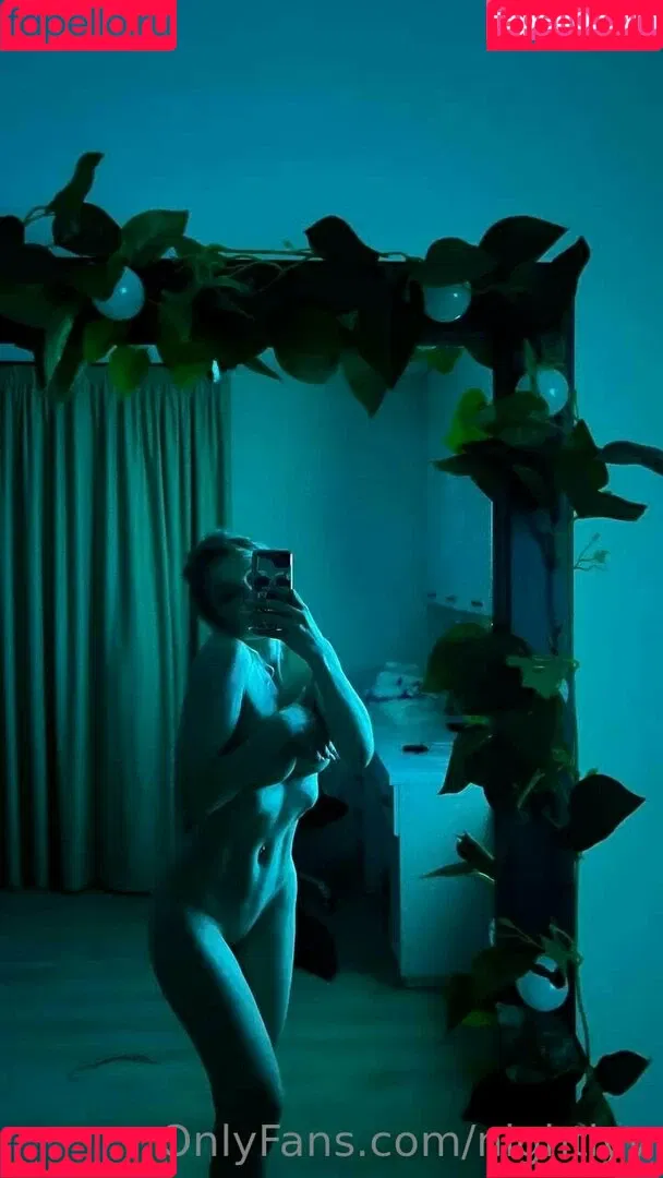 Nightlyy / elara_moonq / nightly Onlyfans Photo Gallery 