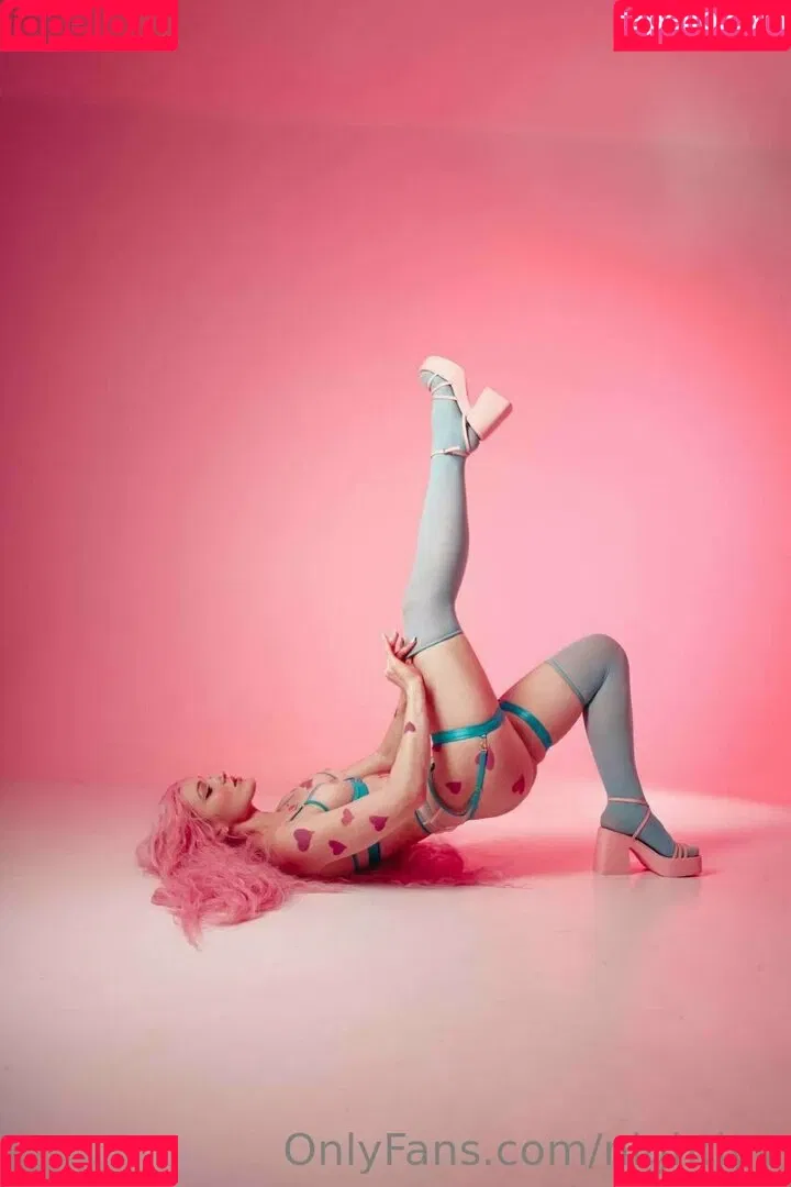 Nightlyy / elara_moonq / nightly Onlyfans Photo Gallery 