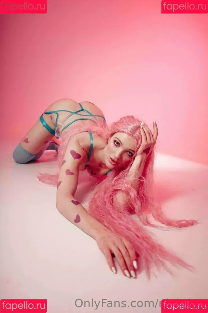 Nightlyy / elara_moonq / nightly Onlyfans Photo Gallery 