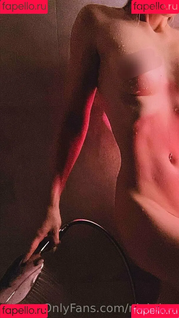 Nightlyy / elara_moonq / nightly Onlyfans Photo Gallery 