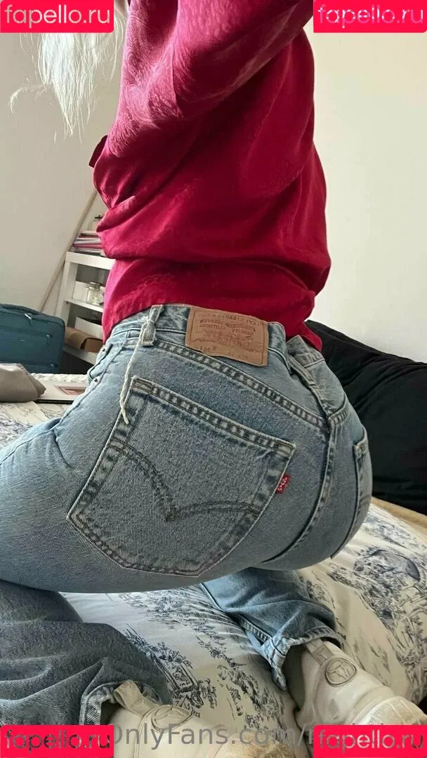 Nightlyy / elara_moonq / nightly Onlyfans Photo Gallery 